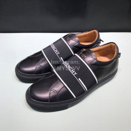 Givenchy Leather Casual Sneakers For Men Black
