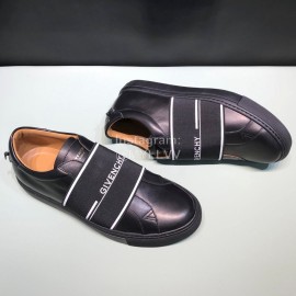 Givenchy Leather Casual Sneakers For Men Black