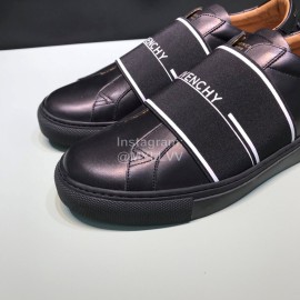 Givenchy Leather Casual Sneakers For Men Black