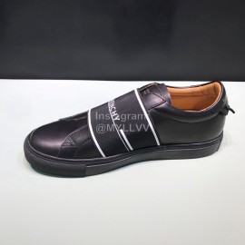 Givenchy Leather Casual Sneakers For Men Black