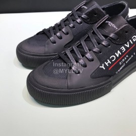 Givenchy Fashion Embroidery Canvas Shoes For Men Black