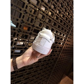 Givenchy Silk Leather Lace Up Casual Sneakers For Men And Women White