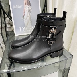 Givenchy Cowhide Short Boots For Women Black