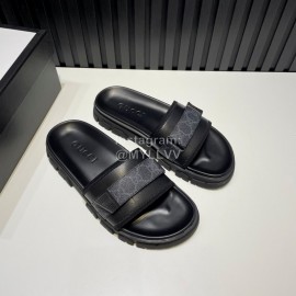 Gucci Cowhide Logo Printed Slippers For Men Gray