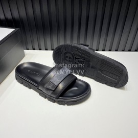 Gucci Cowhide Logo Printed Slippers For Men Gray