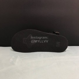 Gucci Black Embossed Leather Scandals For Men