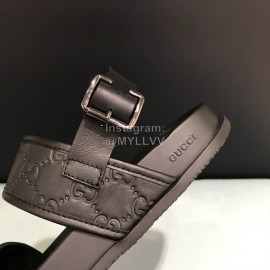 Gucci Black Embossed Leather Scandals For Men