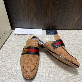Gucci Webbing Canvas GG Buckle Scandals For Men Brown