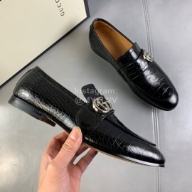 Gucci Calf Leather GG Buckle Loafers For Men Black