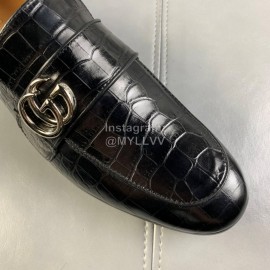 Gucci Calf Leather GG Buckle Loafers For Men Black