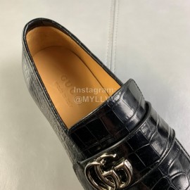 Gucci Calf Leather GG Buckle Loafers For Men Black