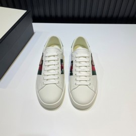 Gucci Calf Leather Casual Sneakers For Men And Women