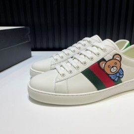 Gucci Calf Leather Casual Sneakers For Men And Women