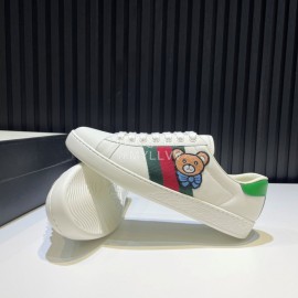 Gucci Calf Leather Casual Sneakers For Men And Women