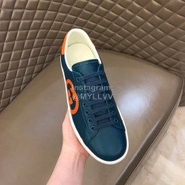 Gucci Calf Leather Casual Sneakers For Men And Women Navy