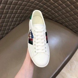 Gucci Cowhide Casual Lace Up Sneakers For Men And Women White