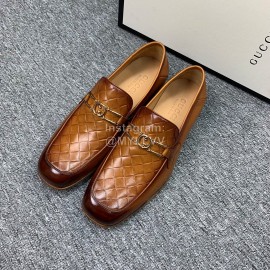 Gucci Woven Cowhide Casual Loafers For Men Brown