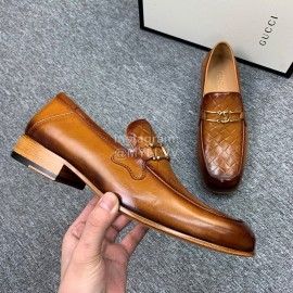 Gucci Woven Cowhide Casual Loafers For Men Brown