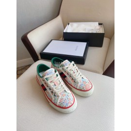 Gucci 1981 × Disney Series Canvas Shoes For Men And Women 