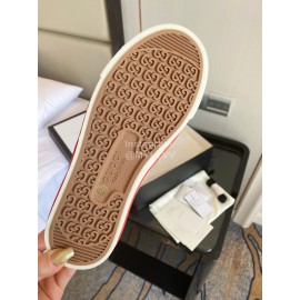 Gucci 1981 × Disney Series Canvas Shoes For Men And Women 