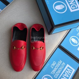 Gucci Classic Sheepskin Copper Horse Buckle Shoes Red