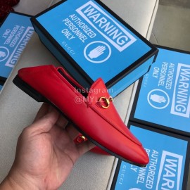 Gucci Classic Sheepskin Copper Horse Buckle Shoes Red