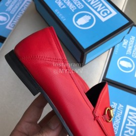 Gucci Classic Sheepskin Copper Horse Buckle Shoes Red