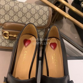 Gucci Black Square Head Calfskin Retro Pearl High Heel Shoes 
