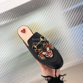 Gucci Classic Embroidered Black Cow Leather Buckle Sandals For Women