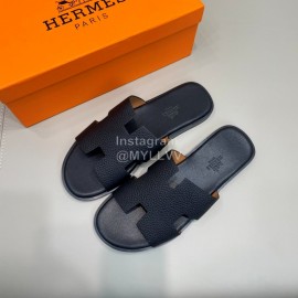Hermes Summer Litchi Grain Cowhide Slippers For Men Black