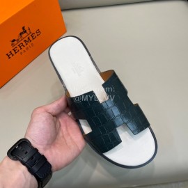 Hermes Summer Crocodile Pattern Leather Slippers For Men 