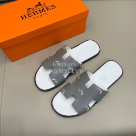 Hermes Summer Fashion Leather Slippers For Men Gray