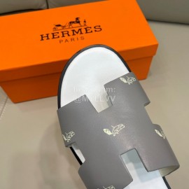 Hermes Summer Fashion Leather Slippers For Men Gray