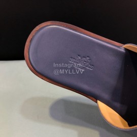 Hermes New Leather Casual Slippers For Men 