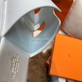 Hermes Summer Classic Flat Heel White Slippers For Men