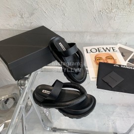 Jil Sander Summer Soft Leather Thick Soled Flip Flops For Women Black