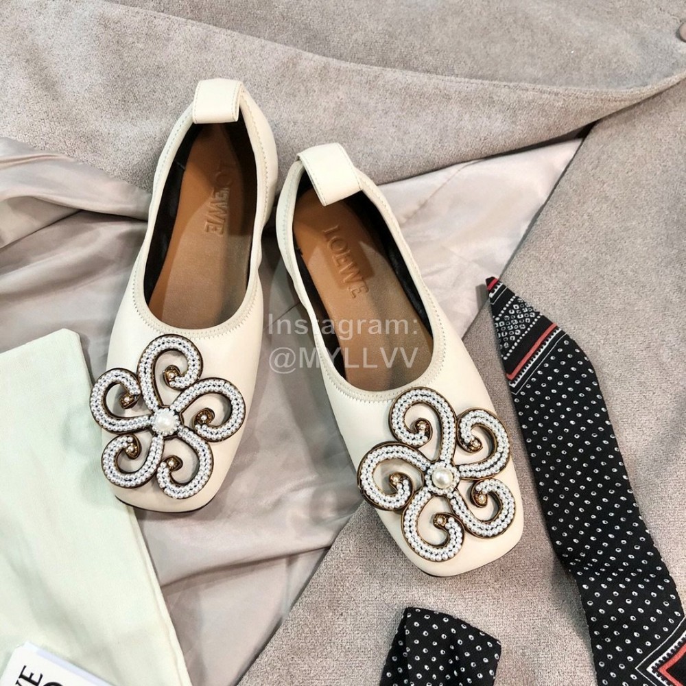 Loewe Spring Soft Sheepskin Ballet Shoes For Women White