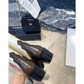 Lost In Echo Cowhide Pointed Thick High Heeled Boots For Women White