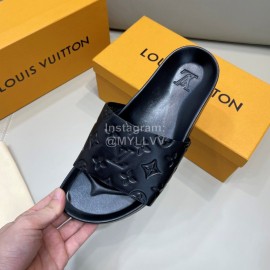 LV Summer Fashion Embossed Calf Leather Casual Slippers For Men