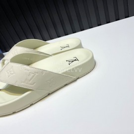 LV Summer Embossed Cowhide Flip Flops For Men White