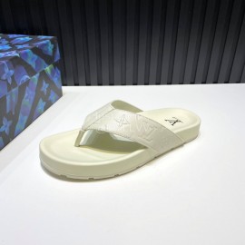 LV Summer Embossed Cowhide Flip Flops For Men White