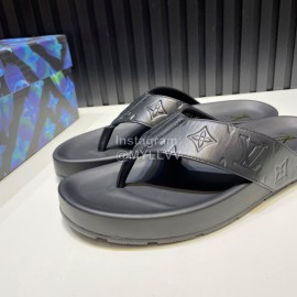 LV Summer Embossed Cowhide Flip Flops For Men Black