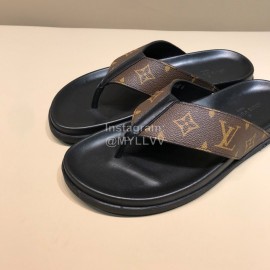 LV Classic Monogram Cowhide Flip Flops For Men