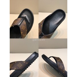 LV Classic Monogram Cowhide Flip Flops For Men