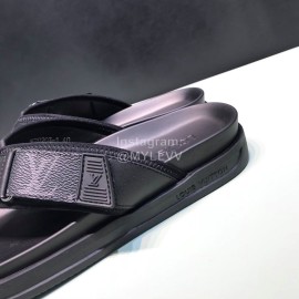 LV Summer Monogram Printed Cowhide Flip Flops For Men Black 