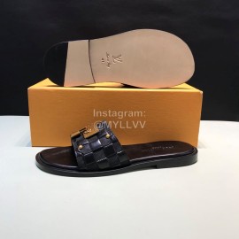 LV Antique Bronze Padlock Embossed Cowhide Slippers For Men Black