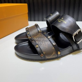 LV Summer Cowhide Rivet Scandals For Men