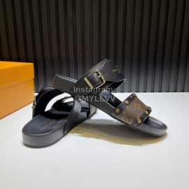 LV Summer Cowhide Rivet Scandals For Men