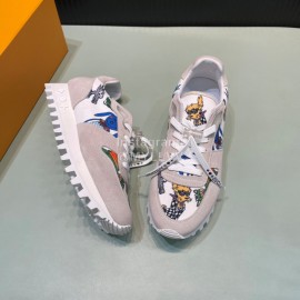 LV Suede Calfskin Running Shoes For Men Gray