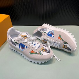 LV Suede Calfskin Running Shoes For Men Gray